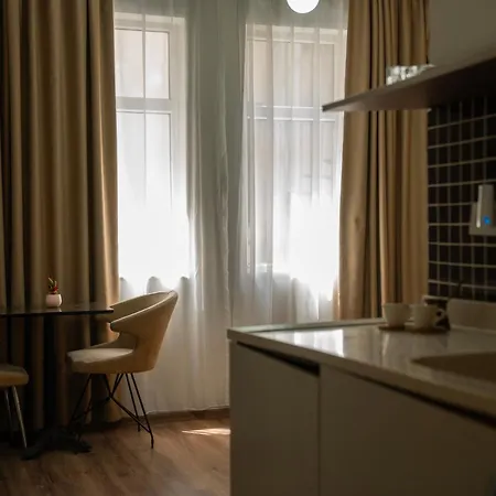 Pera Imperium Taksim 2*