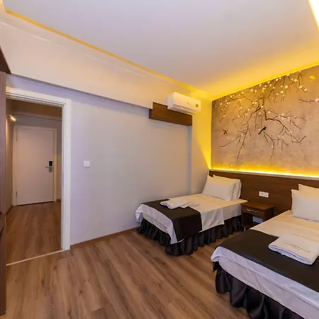 Pera Imperium Taksim 2*