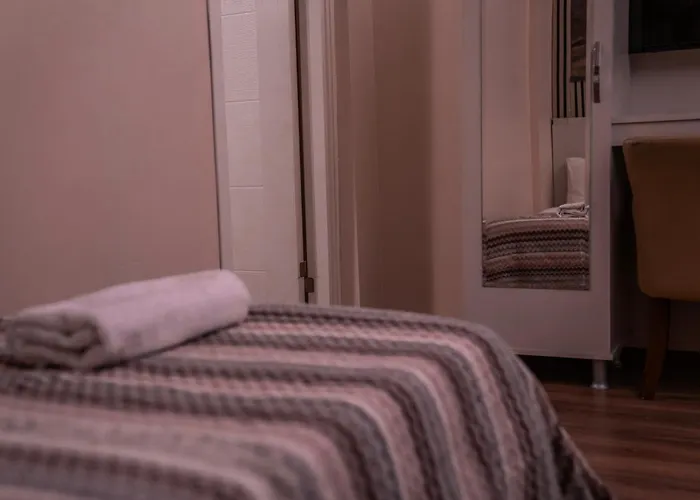 Pera Imperium Taksim Hotel 2*