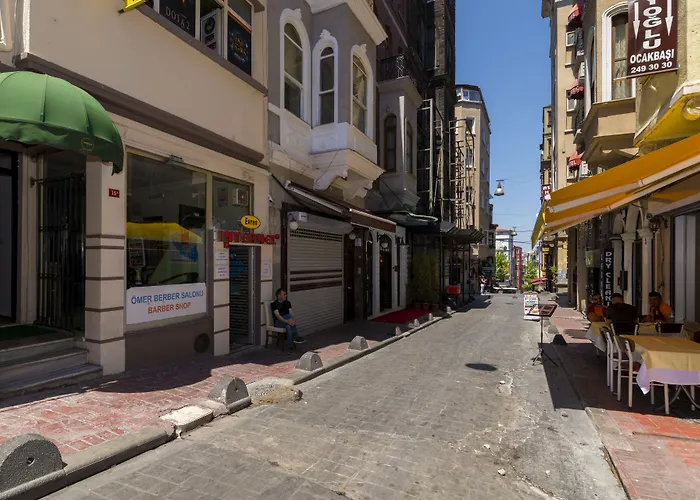 Pera Imperium Taksim Hotel