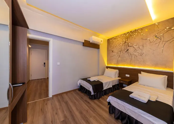 Pera Imperium Taksim 2*